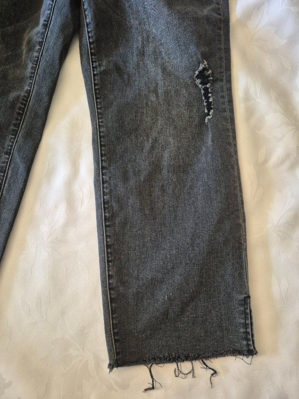 Cropped Jeans - Picture 5 of 9